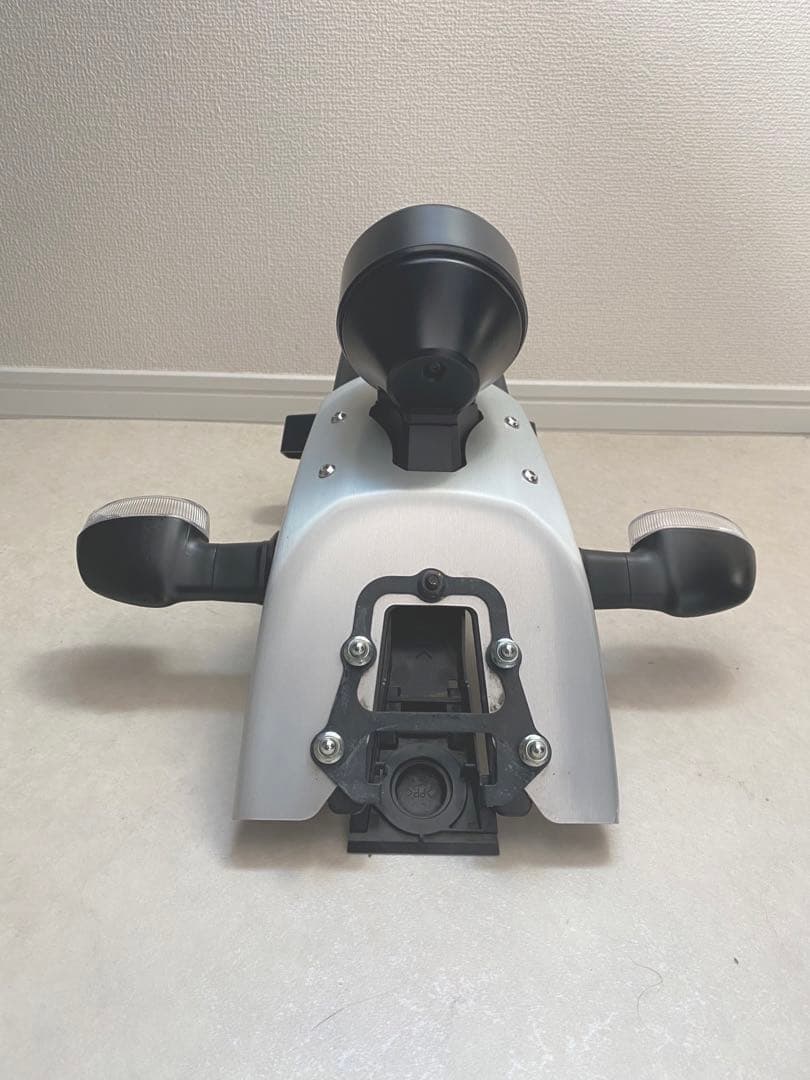 XSR900 リアフェンダー