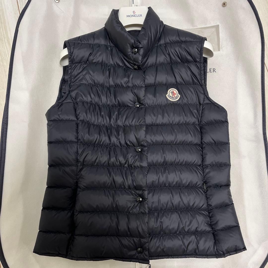 MONCLER モンクレールLIANEダウンベスト２