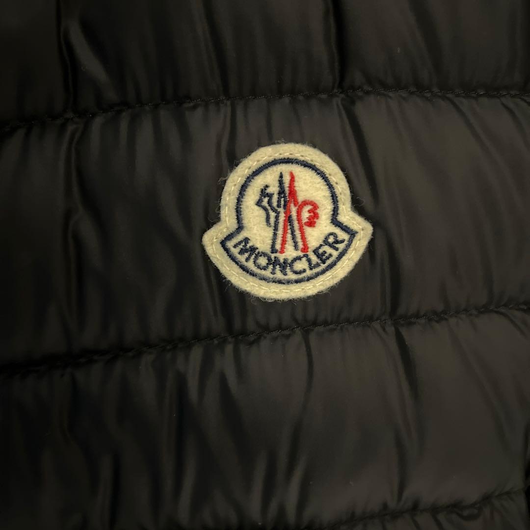 MONCLER モンクレールLIANEダウンベスト２