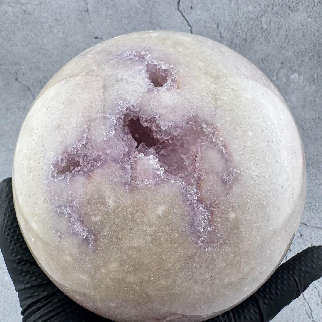 M-48天然ピンクアメジスト特大スフィア ドゥルージー晶洞 丸玉 3.16kg