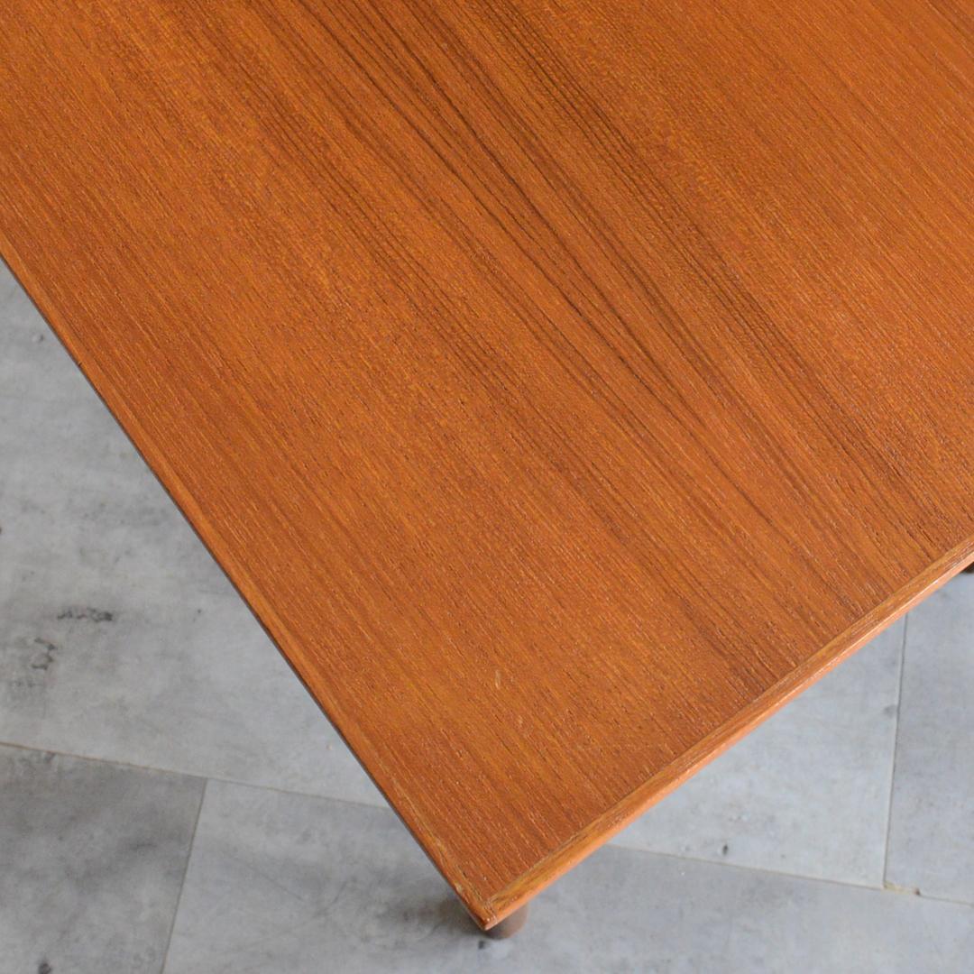 デンマーク 北欧ヴィンテージ チーク サイドテーブル ラダー棚付 北欧家具