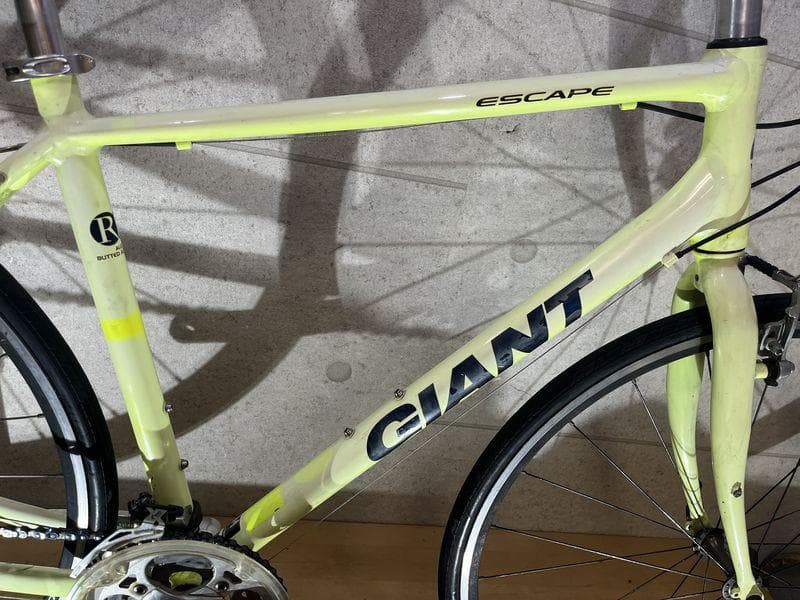 GIANT ESCAPE R3 クロスバイク sizeM　ジャイアント