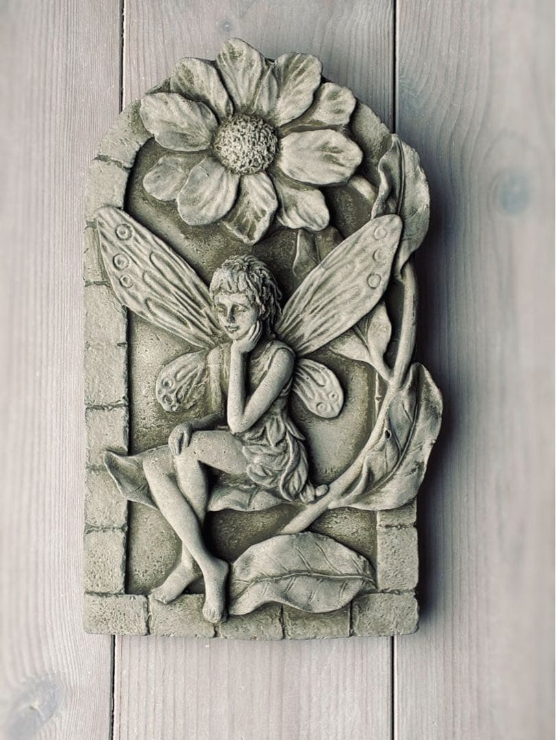 ワンダーデコール　妖精　壁掛け ガーデンオーナメント　イギリス