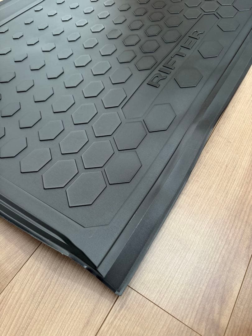 Peugeot Rifter プジョー リフター　純正ラゲッジトレー