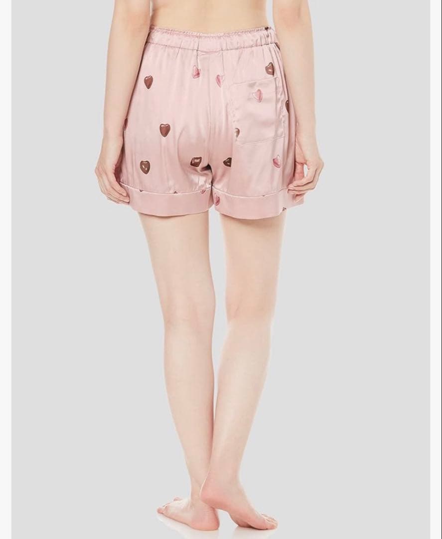 新品未使用　ジェラートピケ　ハート柄ショートパンツとカーディガンセット