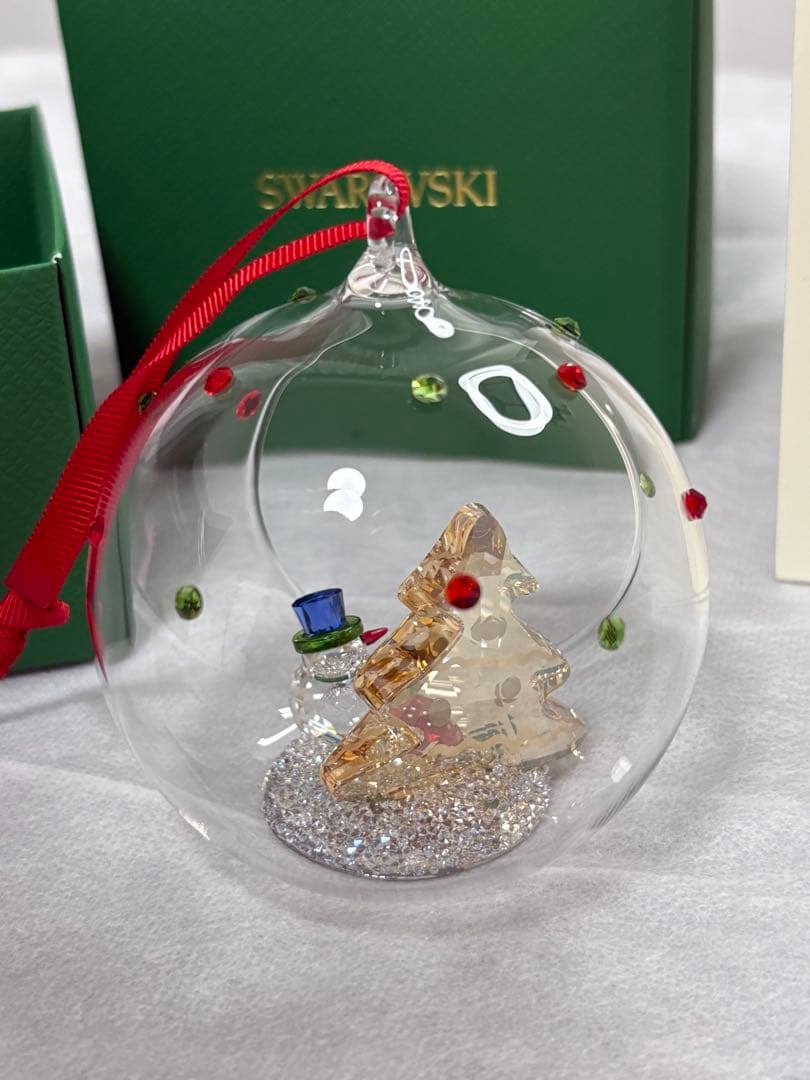 Swarovski クリスタル　オーナメント　限定　新品未使用　箱付き　スワロ