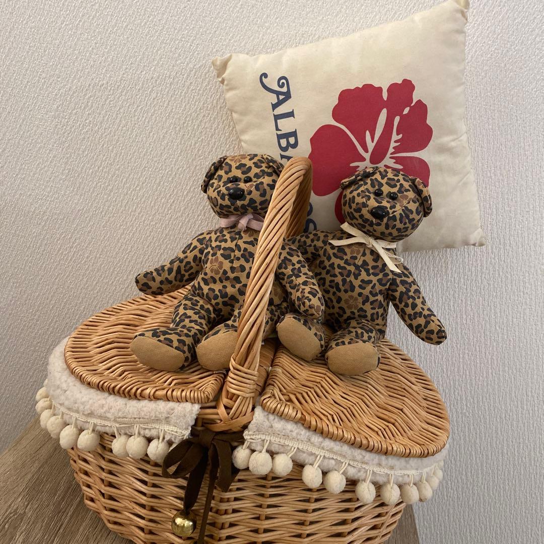 ARBA ROSA かご　ポンポン付きバッグ