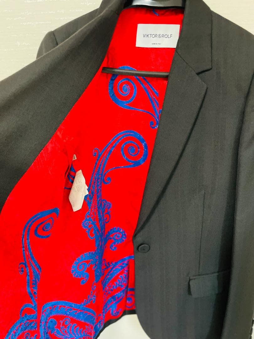 最終価格 VIKTOR&ROLF ペイズリー裏地黒スーツ ９号