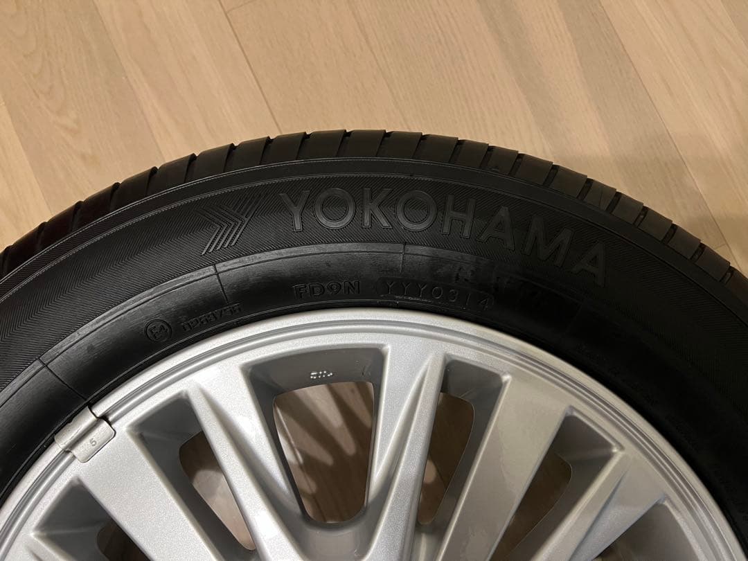 YOKOHAMA BluEarth E52（ヨコハマ ブルーアース E52）