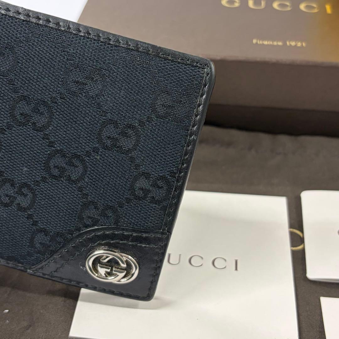 新品同様‼️ グッチ　GUCCI 財布　二つ折り　折り財布　GGキャンバス