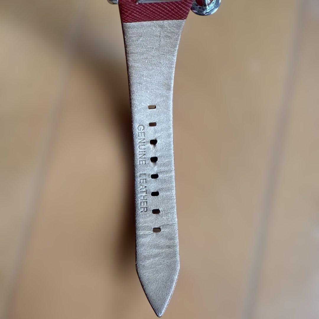 Vivienne Westwood 赤色　時計