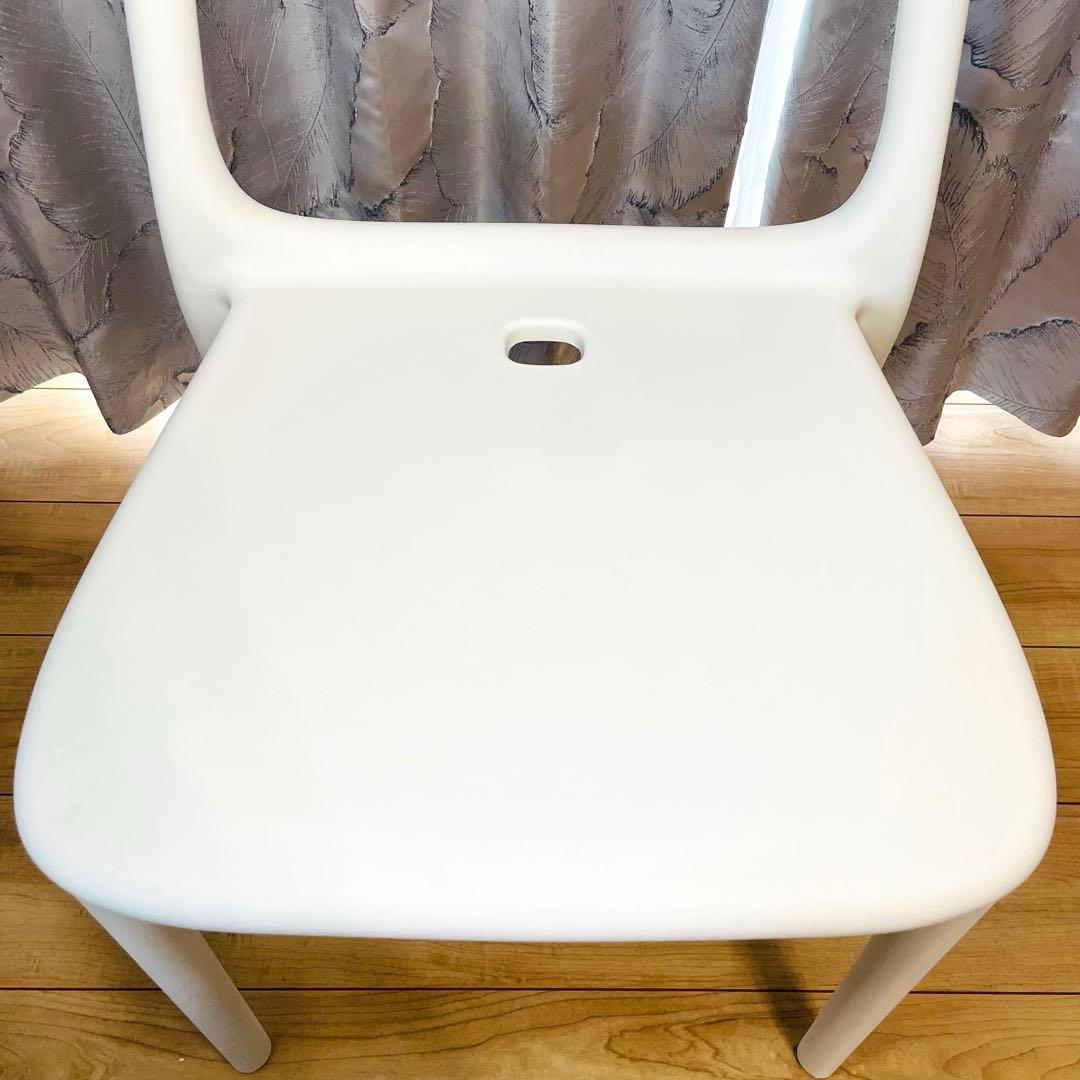 廃盤　希少　IKEA URBAN ウルバン　スタッキングチェア 白　2脚セット①