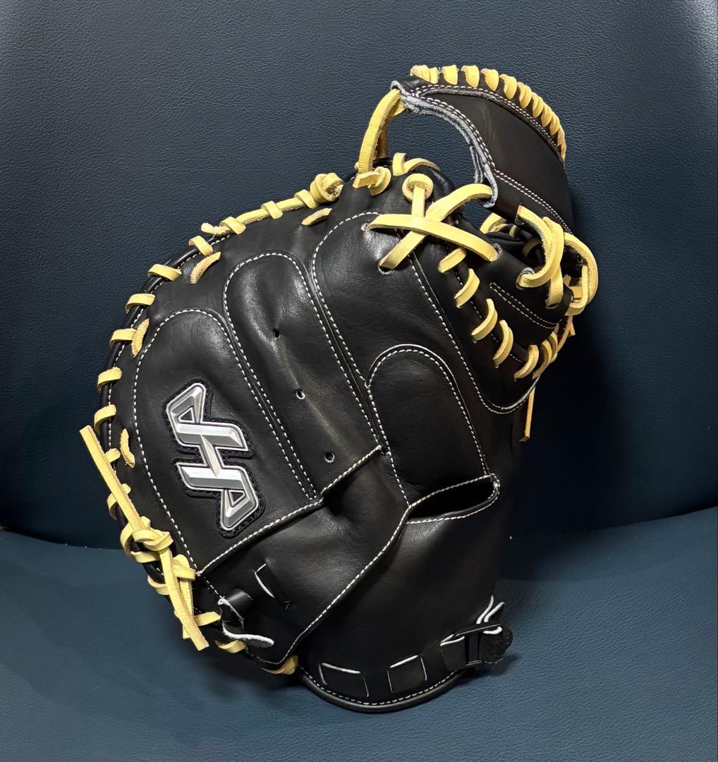 【匿名配送】ハタケヤマ　キャッチャーミット展示会限定　大人気甲斐モデル　軟式