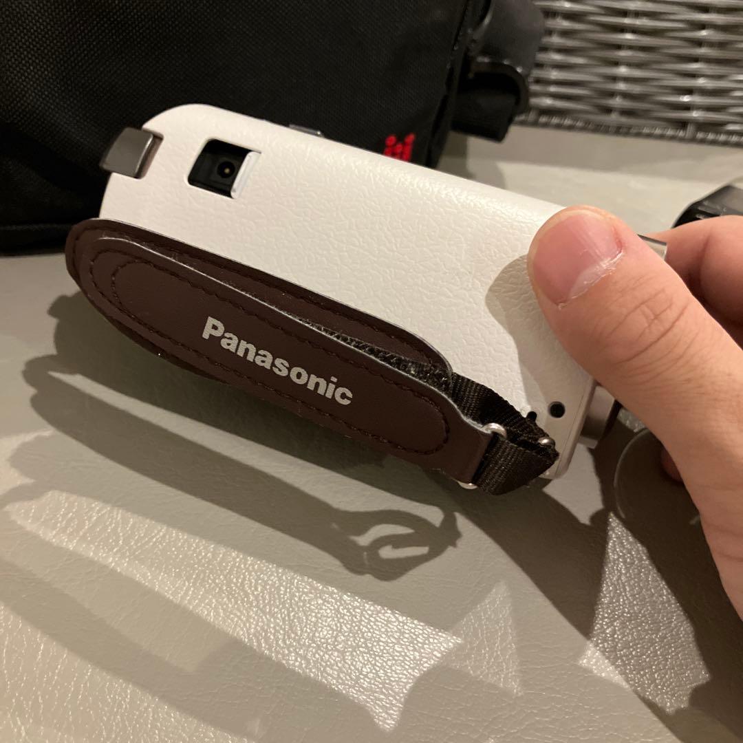 Panasonic HC-W580M フルHDビデオカメラ　ホワイト