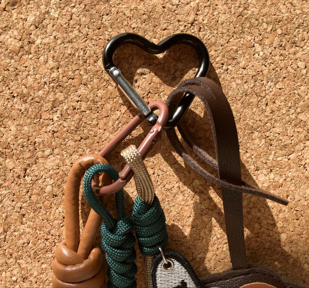 クロワッサン パラコード じゃらじゃら バッグチャーム