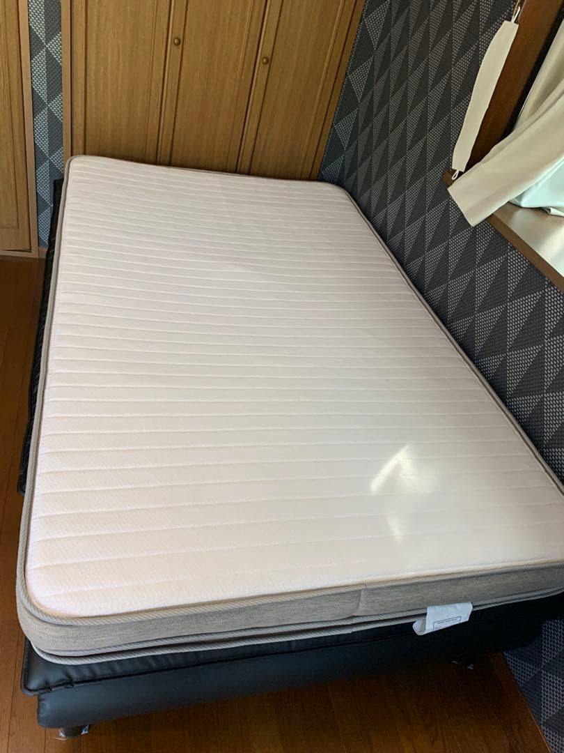 ソファベッド 合成皮革ベッドフレーム　ゼミダブル　ベッドフレームとマットレス