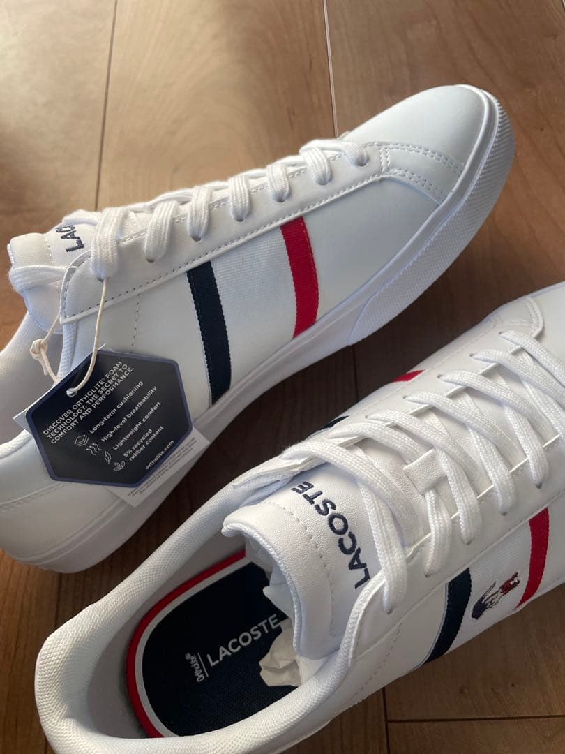 新品未使用　LACOSTE ラコステ　レザー　ホワイトスニーカー　メンズ
