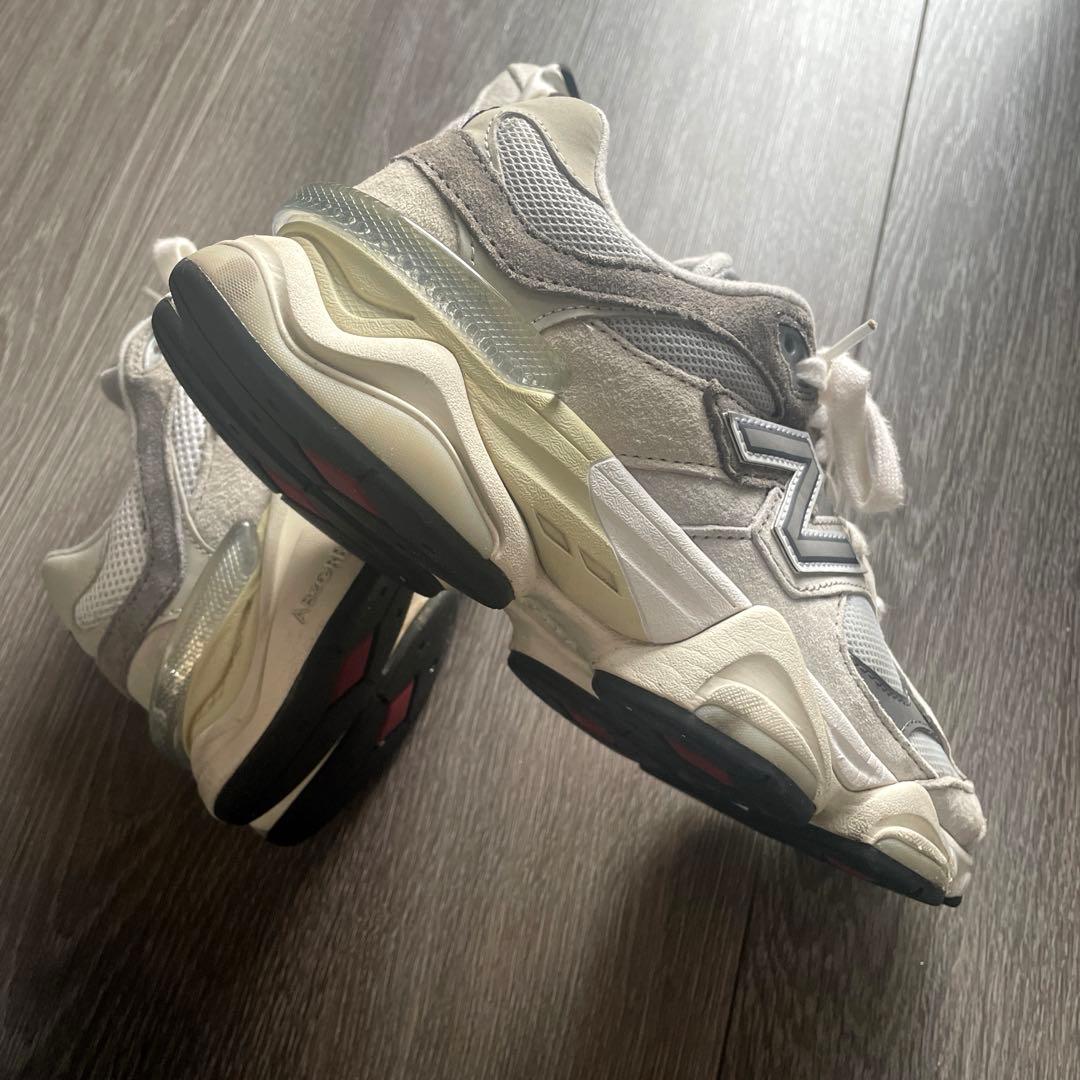 靴 New Balance U9060GRY 24Cm