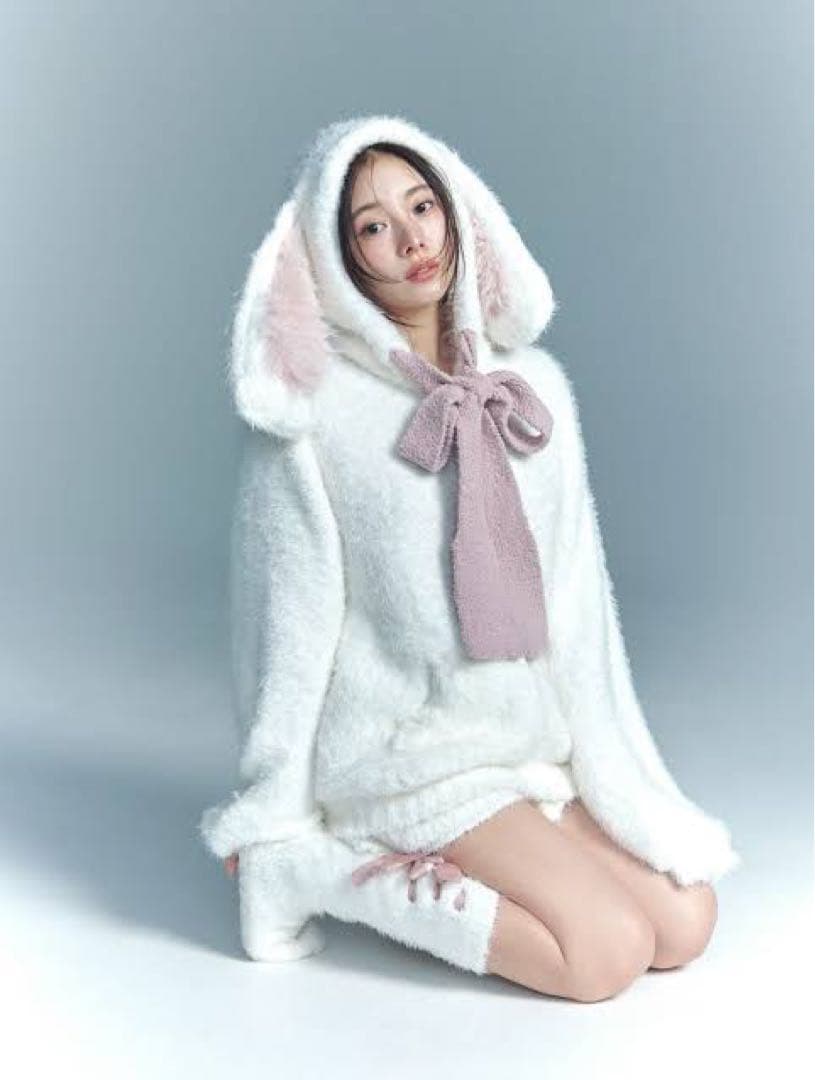 SNIDEL  ハロウィン パーカー&スカショーパン うさぎ