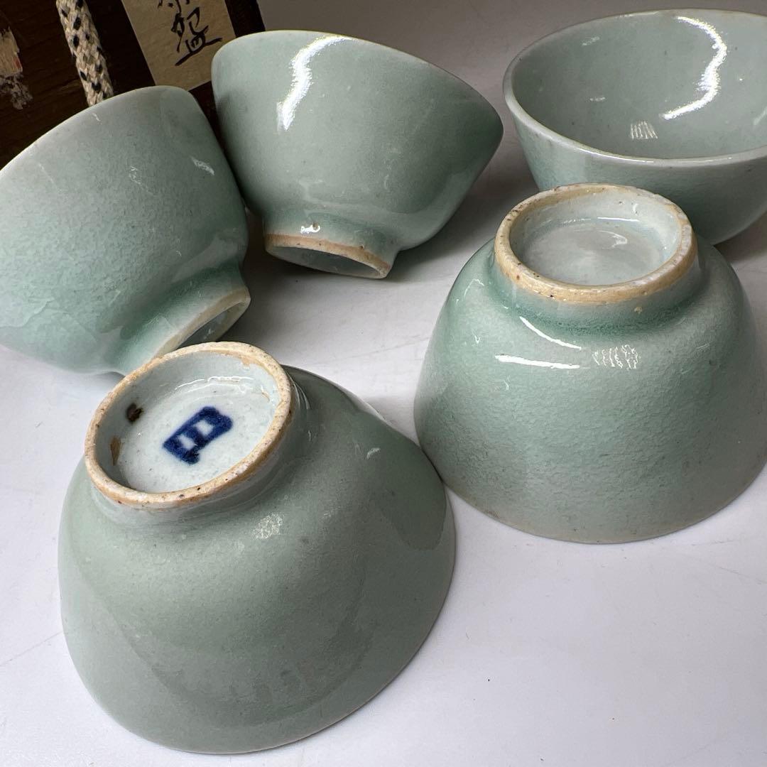 中国清朝時代　青磁煎茶碗5客　木箱付　口径約6.8㎝　東Y8-0203①トヒカ