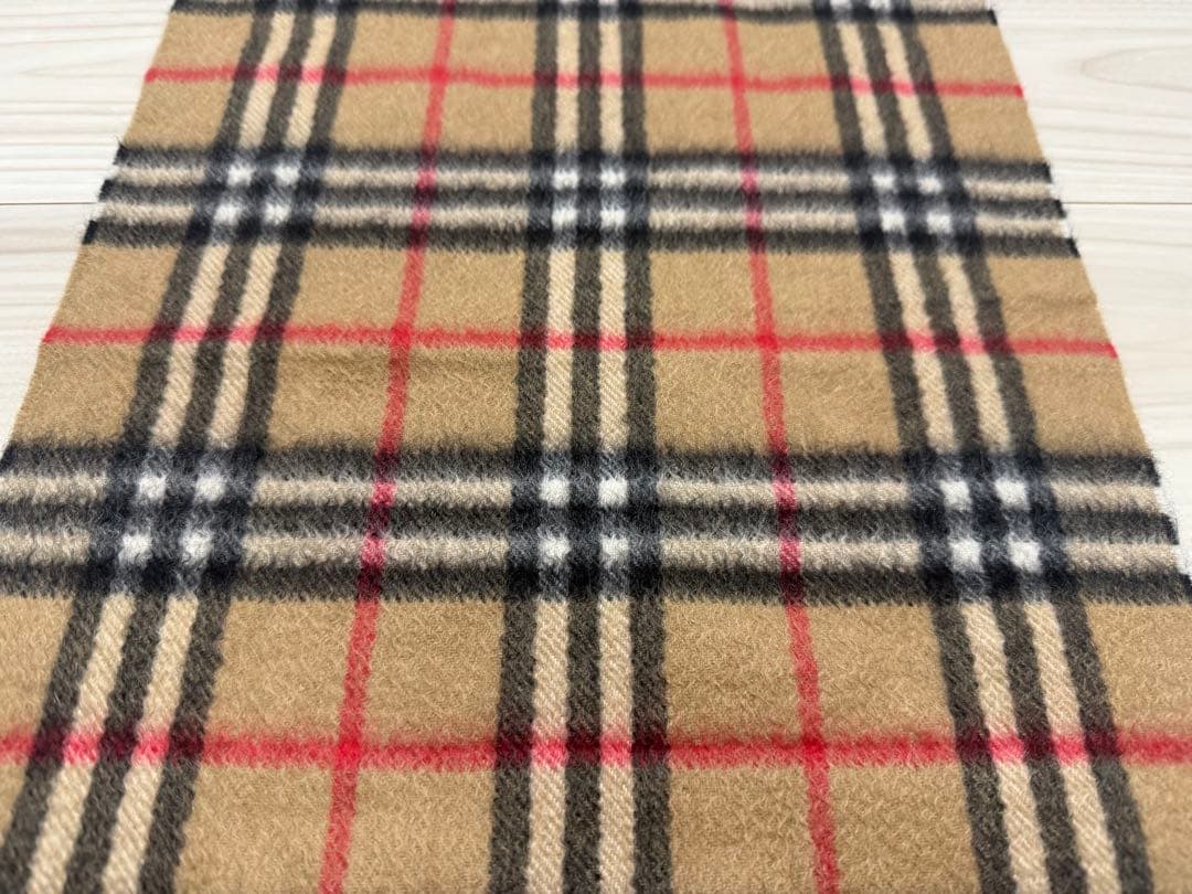 バーバリー　カシミヤ　マフラー　ベージュ　ノバチェック