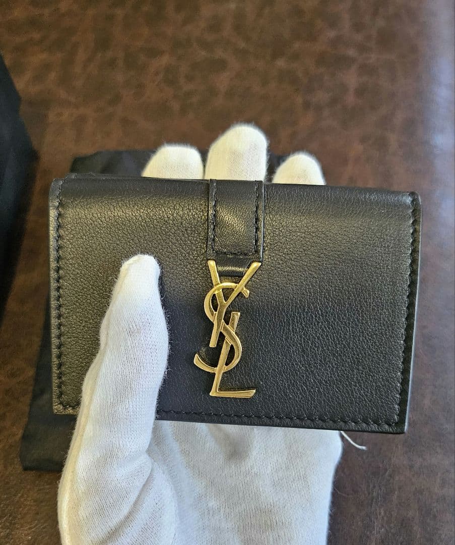 【新品未使用】SAINT LAURENT ブラック 三つ折り財布