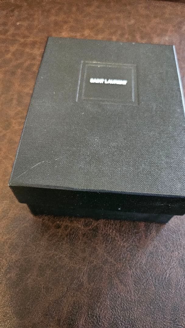 【新品未使用】SAINT LAURENT ブラック 三つ折り財布