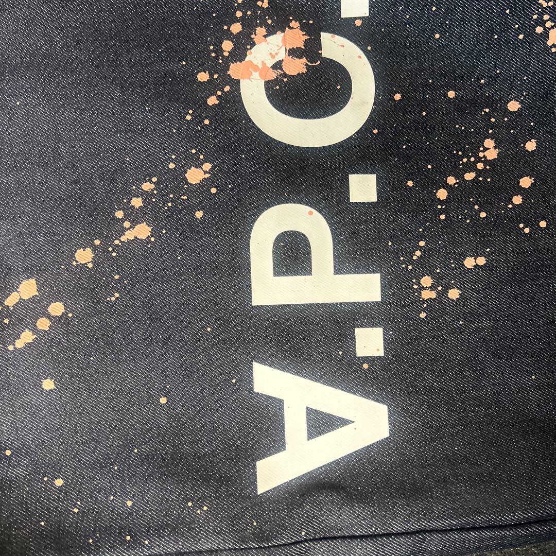 A.P.C. 限定トートバッグ　ペイント