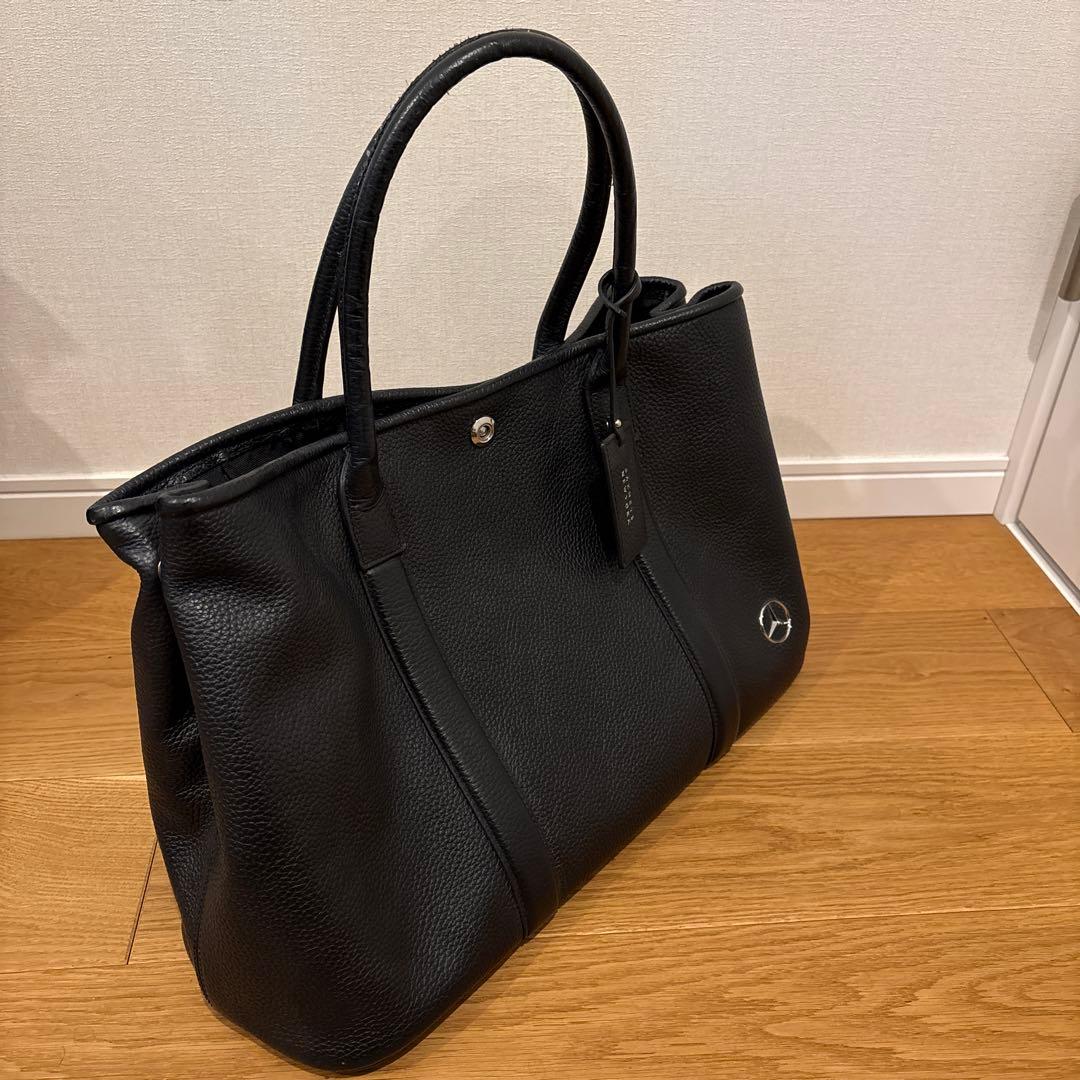 Barneys newyork レザートートバッグ