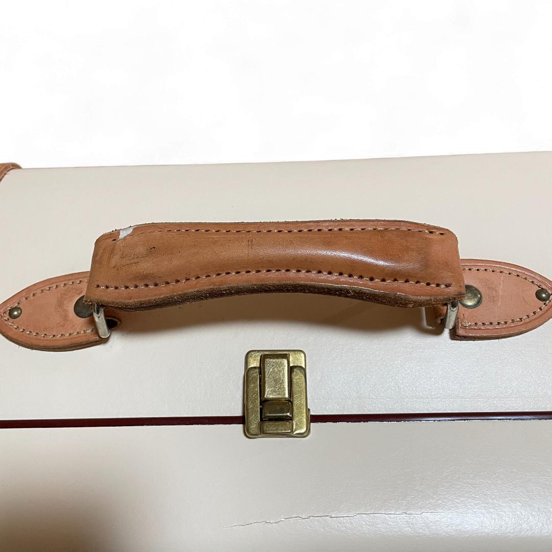 良品 GLOBE TROTTER キャリーケース サファリ ミディアム 55L