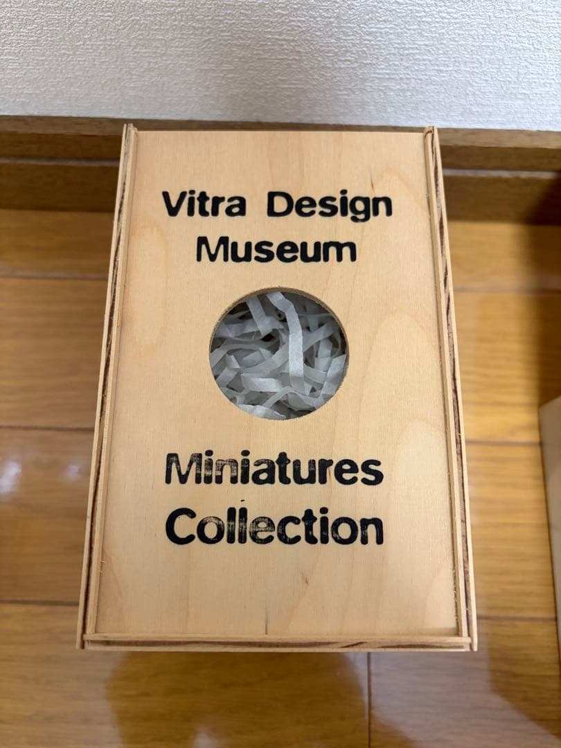 Vitra ミニチュアコレクション DSW 黒 1/6 木箱付 イームズ