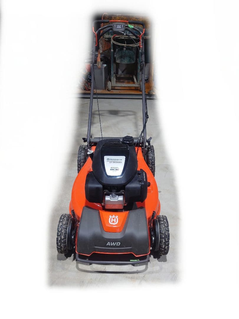 ハスクバーナ LC353AWD 芝刈り機 自走式草刈機