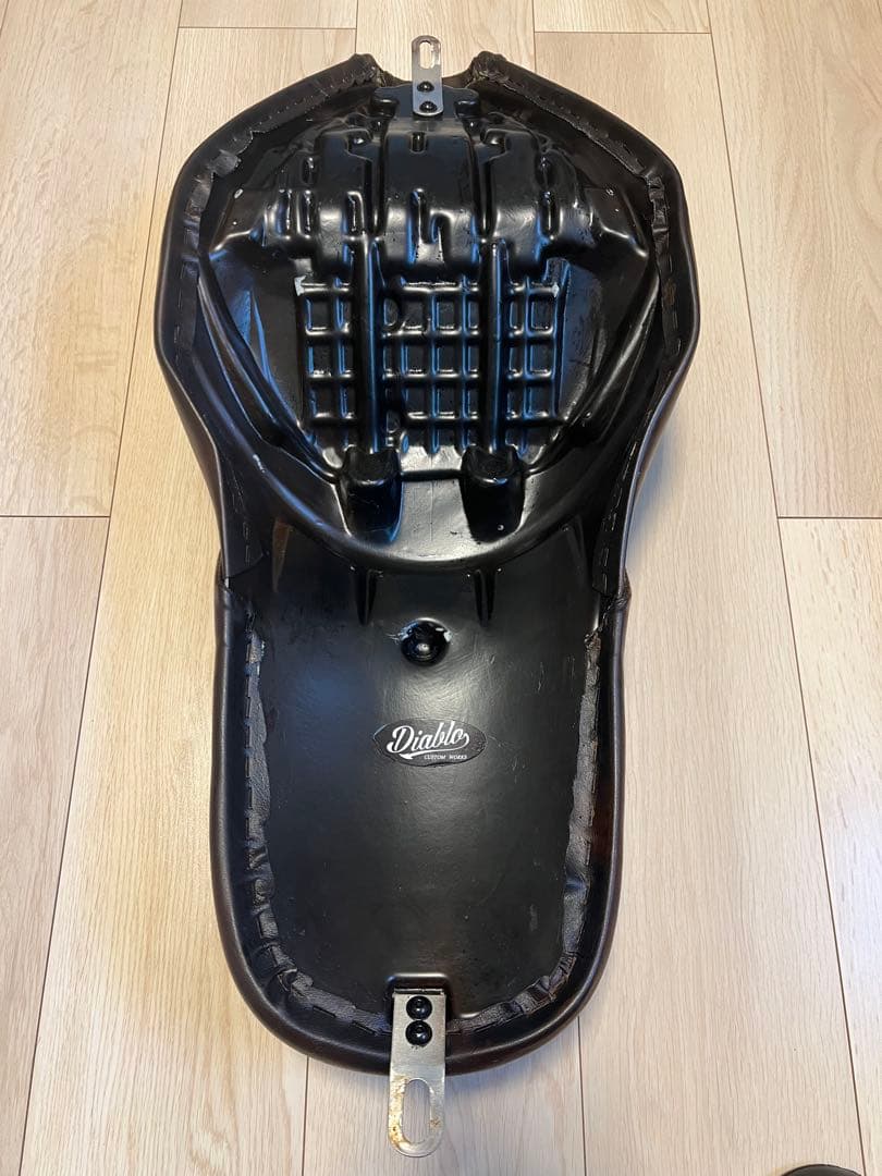 ホンダ　レブル　250/500　交換用ロングシート
