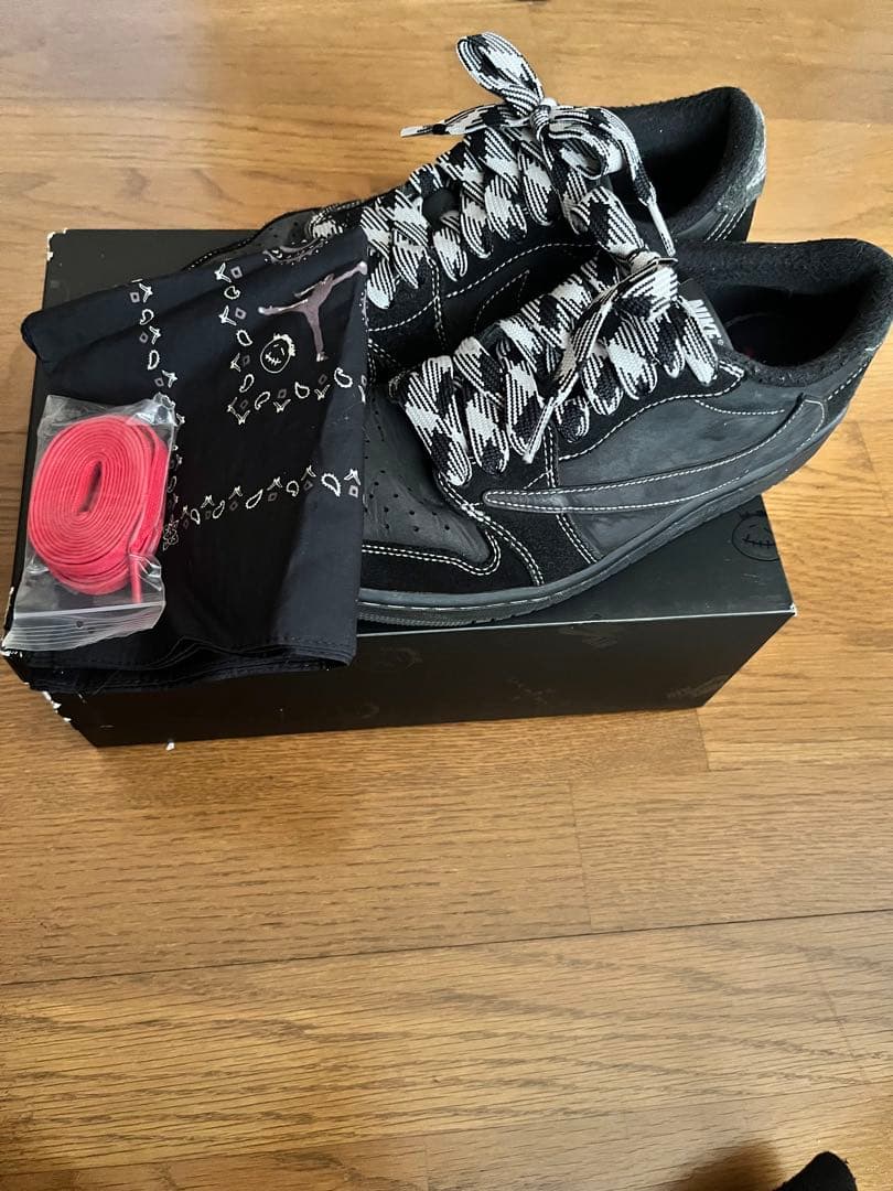 Nike Air Jordan1×travis scottブラックファントム
