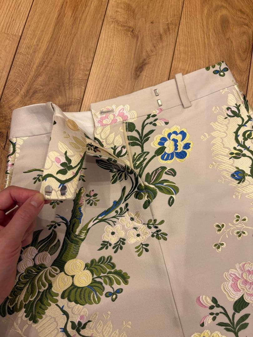 【SALE】ラフシモンズ   総刺繍タイトスカート