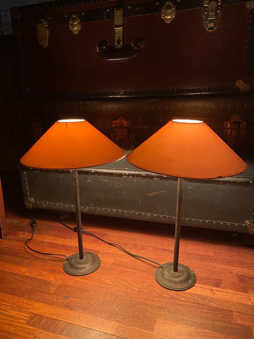 カトリーヌメミ　フロアスタンド 2台 used