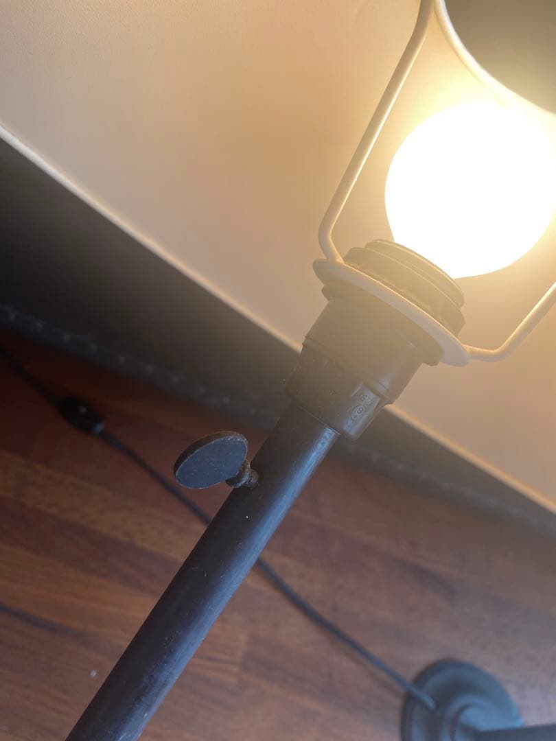 カトリーヌメミ　フロアスタンド 2台 used