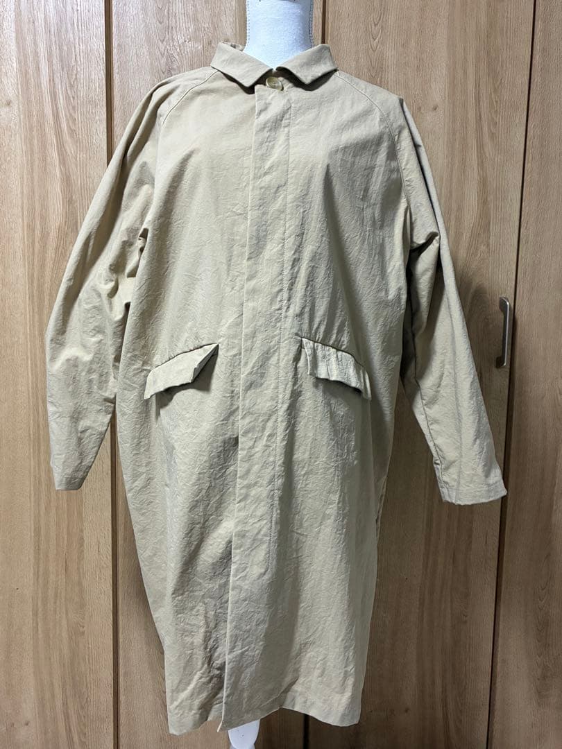 ベージュ ロングコート シャツカラー