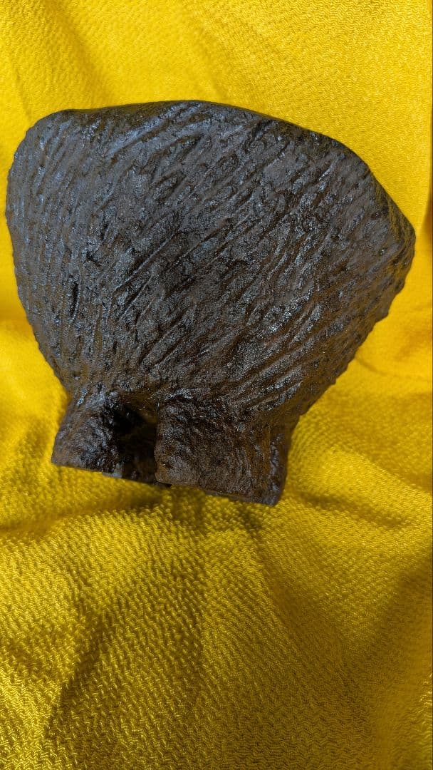 漆石器、茶碗、石茶碗、自然石茶碗、安山岩茶碗、倉田辰彦作、石の器、日本人彫刻