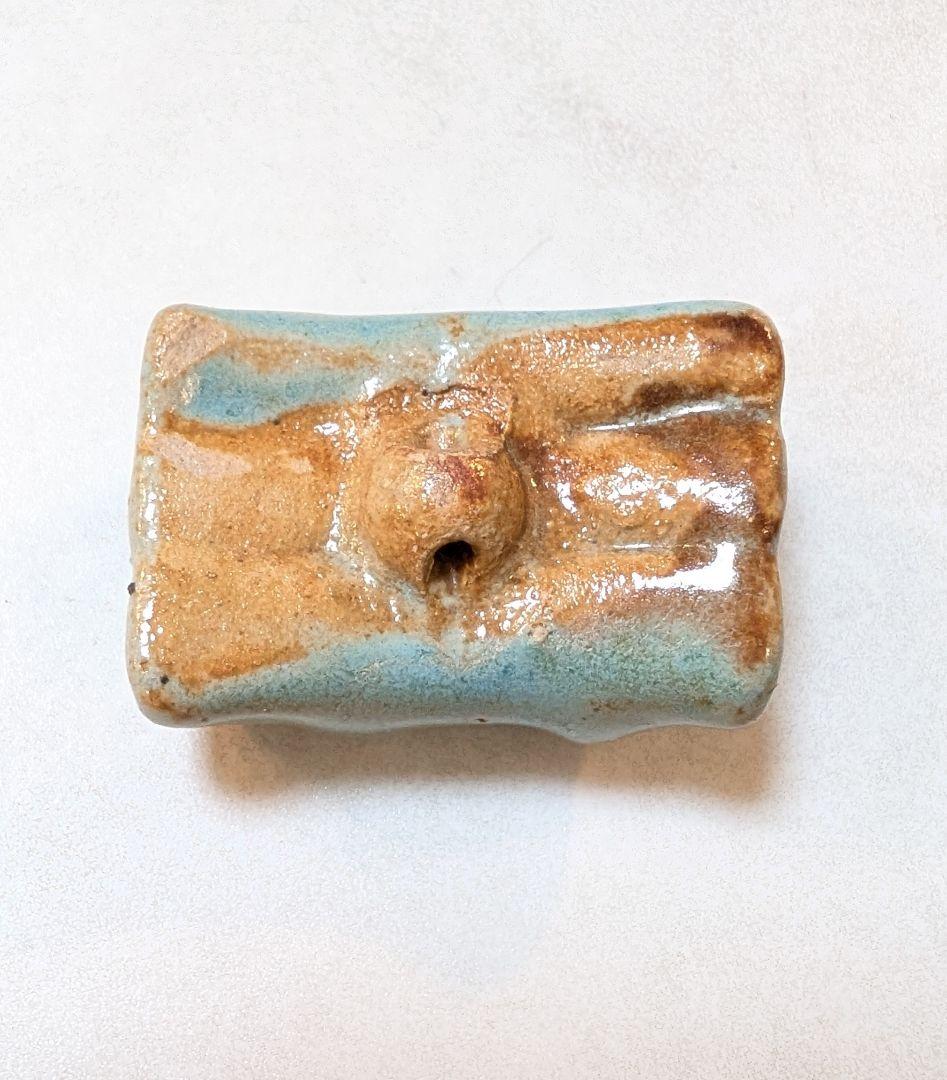 No.0341　ルーシー·リー　陶器ボタンE