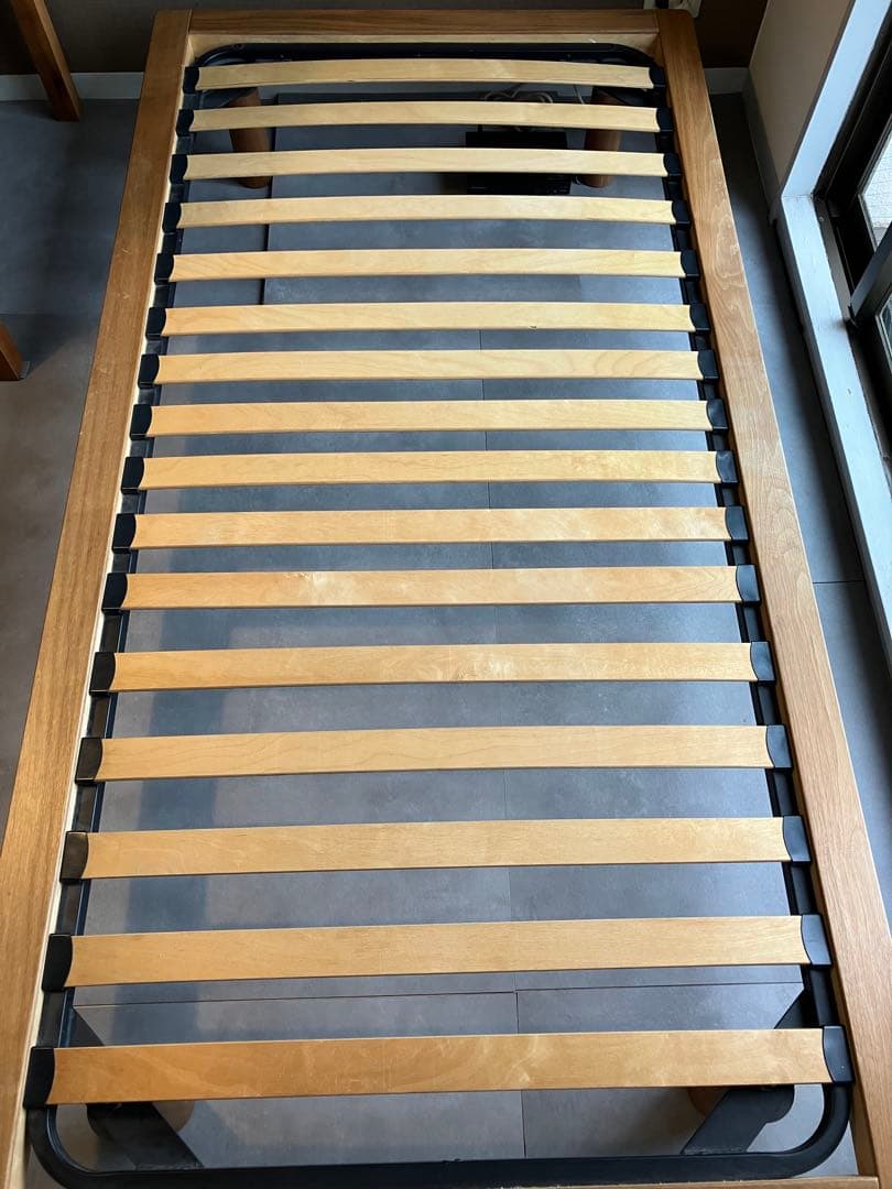 無印良品 脚付 ベッドフレーム シングル ウォールナット 横浜市内引取り可