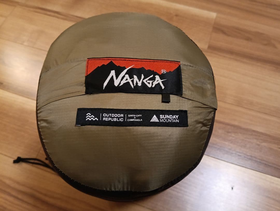 SUNDAY MOUNTAIN　✕　NANGA別注シュラフ