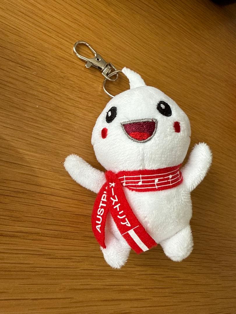 本体のみ　オーストリア　万博　ぬいぐるみ　キーホルダー　アカシロアカ