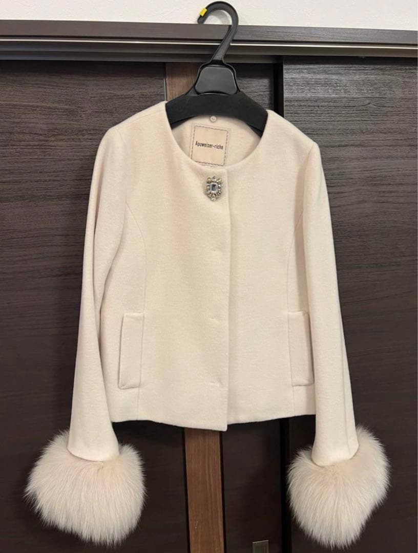 Apuweiser-riche ファー付きショートコート