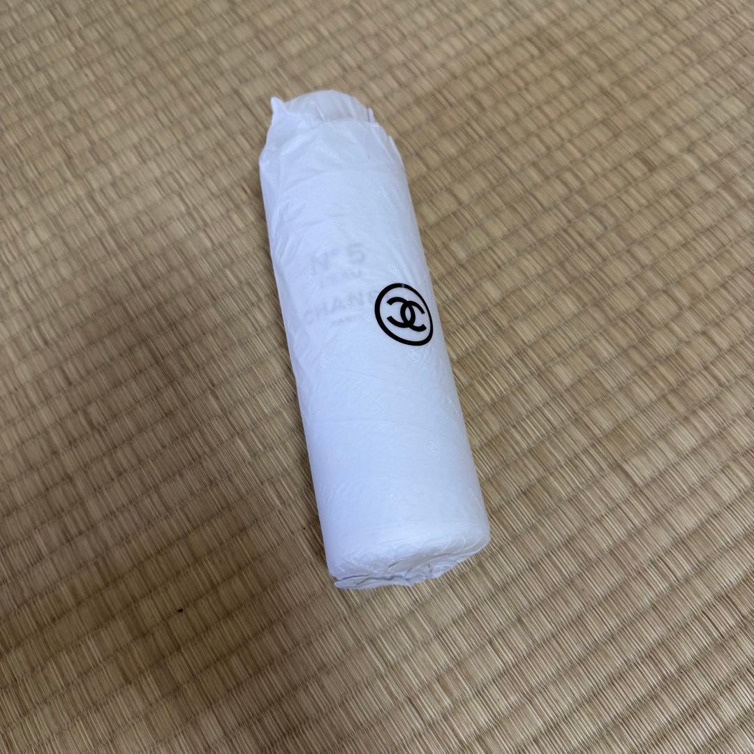 CHANEL N°5 L'EAU ウォーターボトル ローボトル