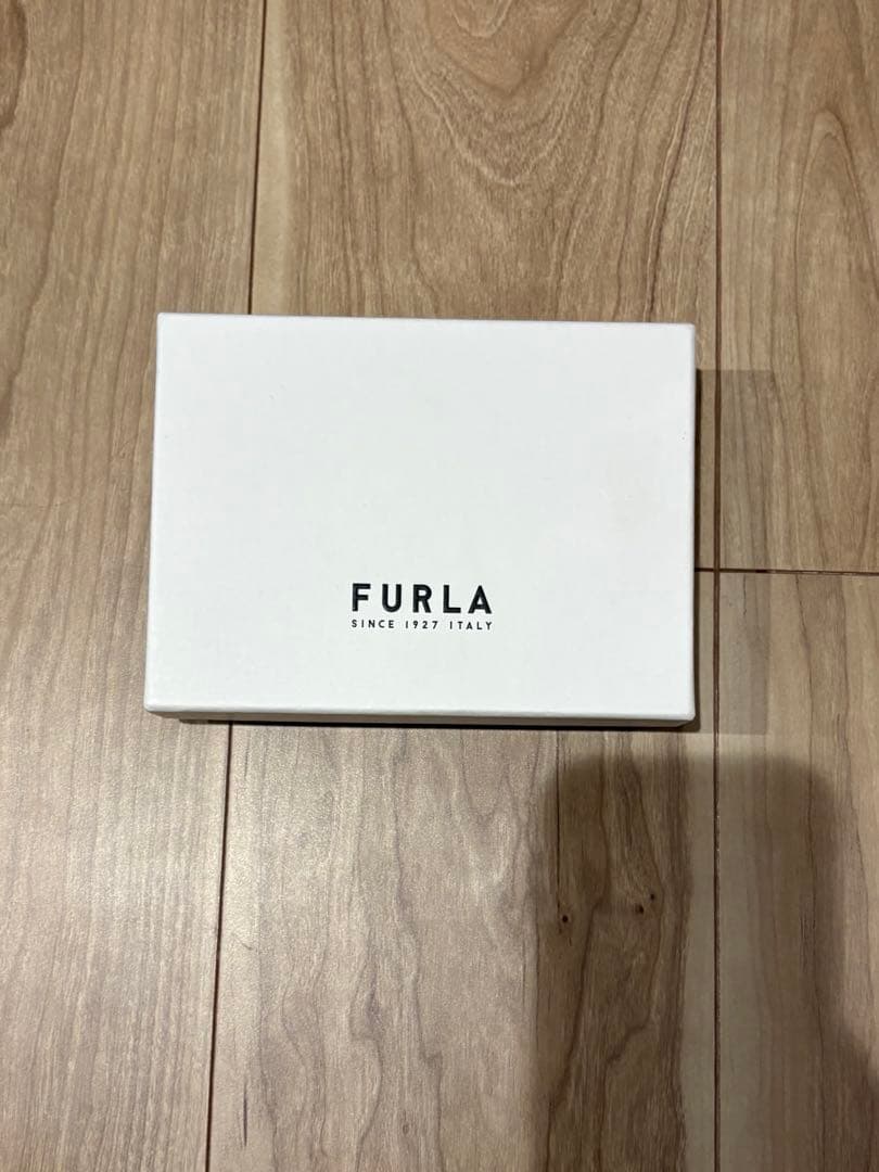 FURLA 二つ折り財布 ピンクベージュ