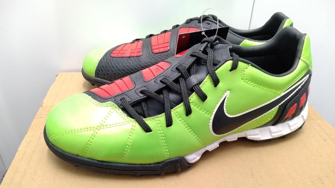 【新品 26cm】 ナイキ トータル90 シュート III TF