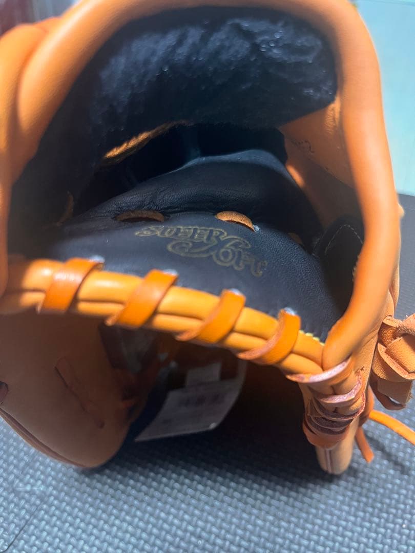 【値下げしました】MIZUNO GACHI MYTH 軟式グローブ オレンジ
