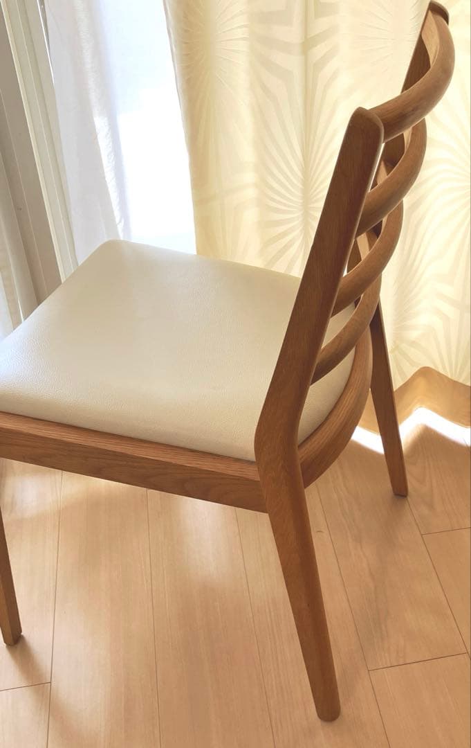 大塚家具ダイニングチェア　シネマA CHINEMA HOC-096