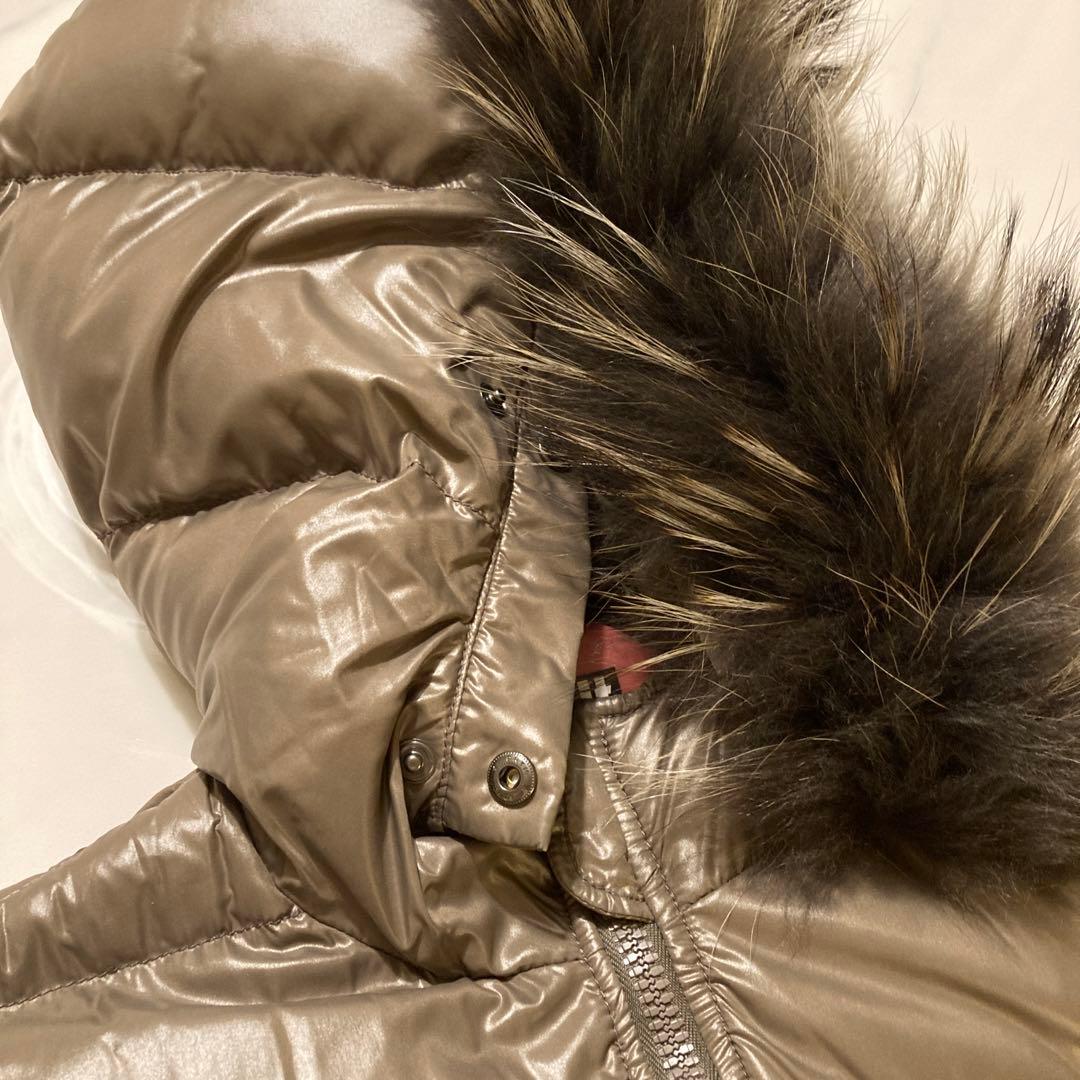 DUVETICA ファー付きダウンジャケット 40